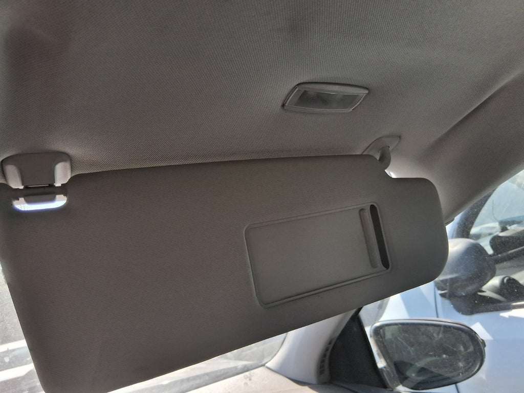 2012 VW VOLKSWAGEN GOLF MK6 OSF DRIVER SIDE FRONT SUN VISOR SHADE