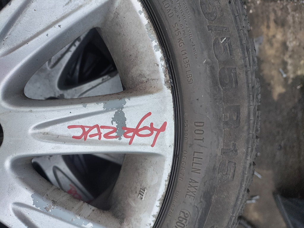 2004 HONDA JAZZ MK2 15 INCH ALLOY RIM WITH TYRE 185/55 R 15
