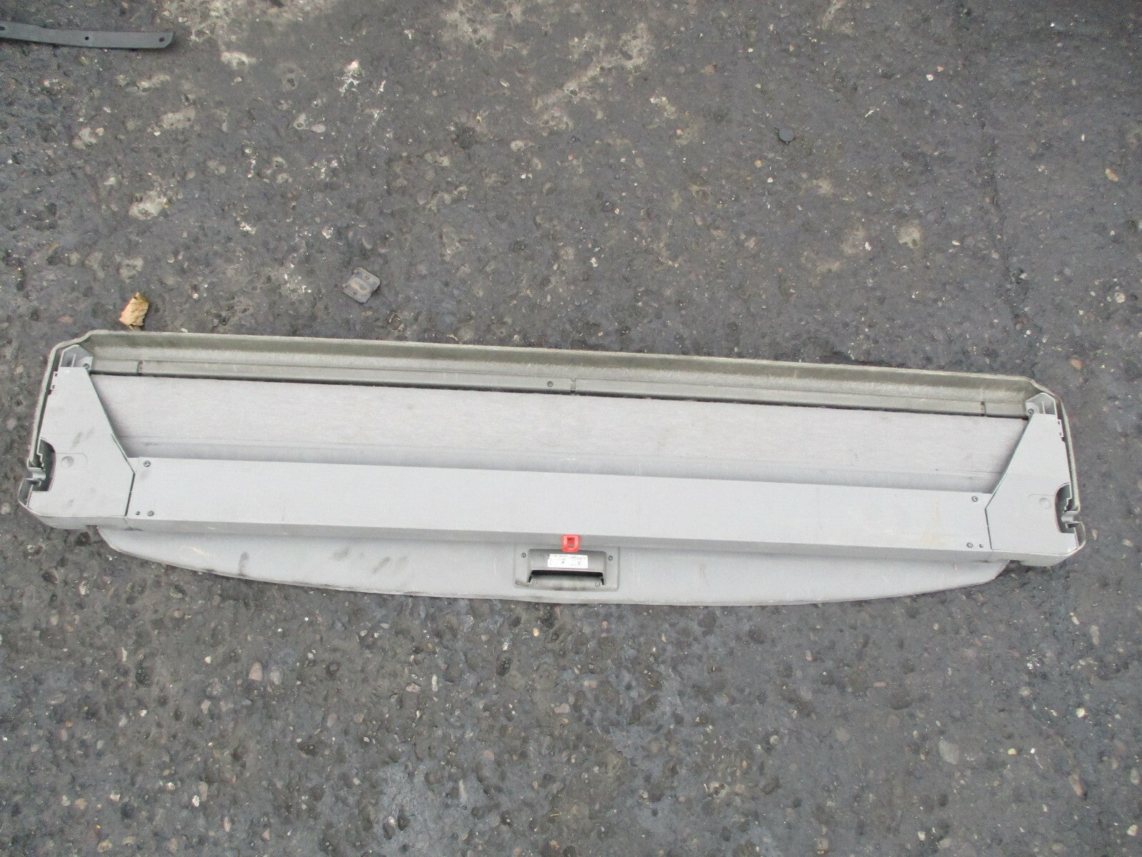RENAULT LAGUNA MK2 ESTATE RETRACTABLE PARCEL SHELF BOOT LOAD COVER 8200316660