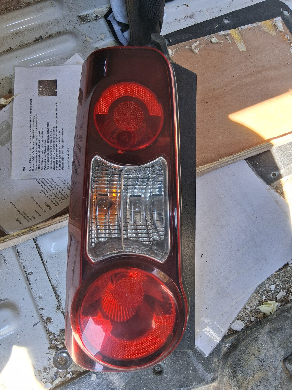 2015 PEUGEOT PARTNER MK2 NSR PASSENGER SIDE REAR RIGHT TAIL LIGHT LAMP