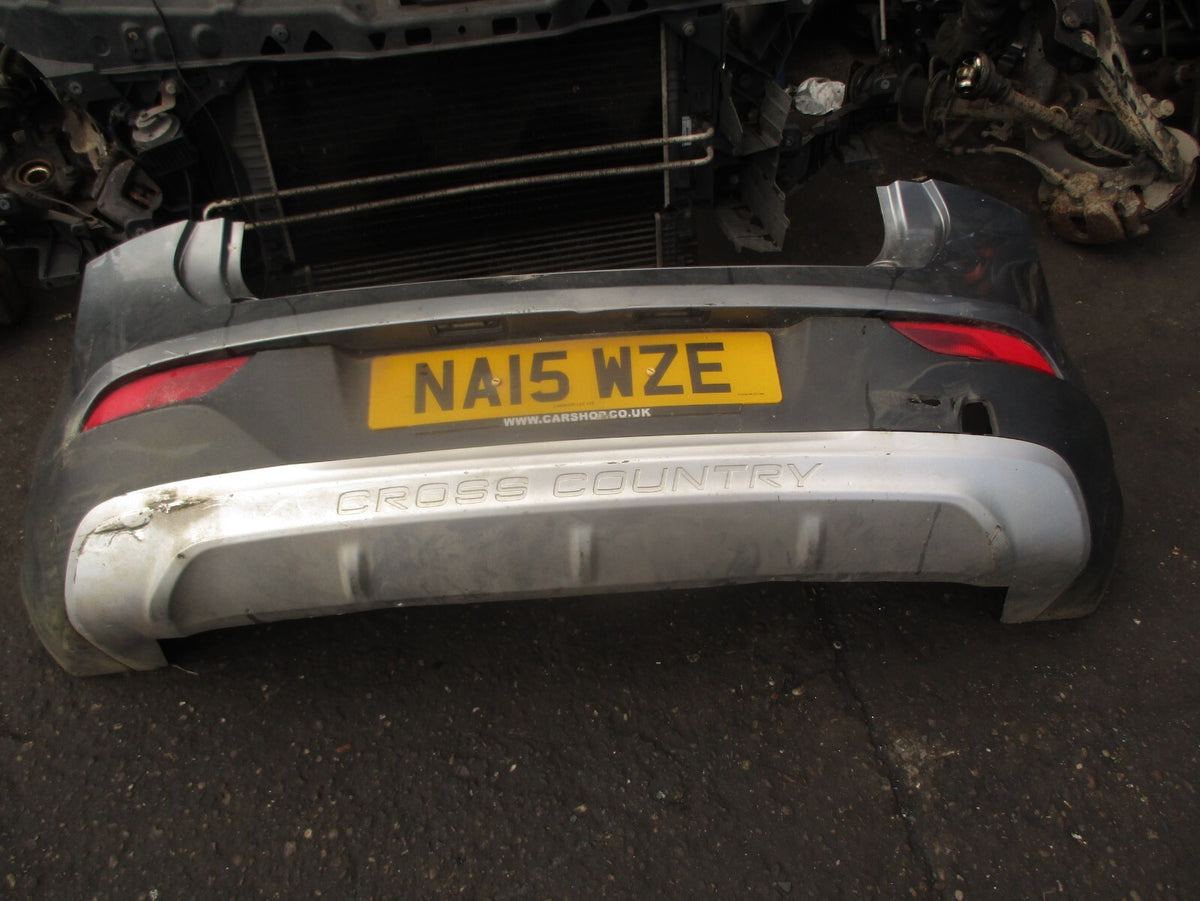 2015 VOLVO V40 D2 REAR BUMPER COMPLETE GREY