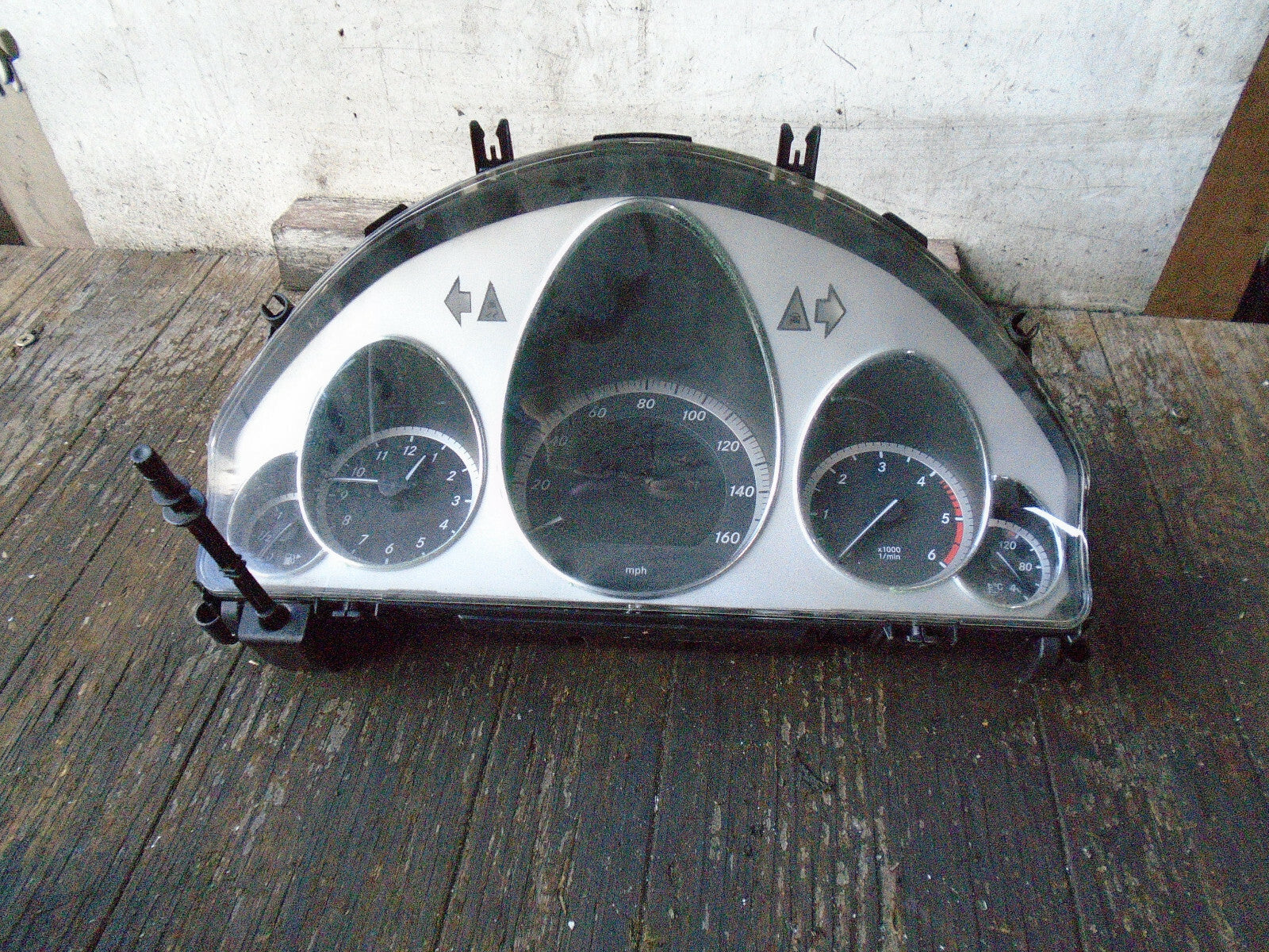 MERCEDES BEN E CLASS W212 2010 DIESEL SPEEDOMETER INSTRUMENT CLUSTER A2129003509
