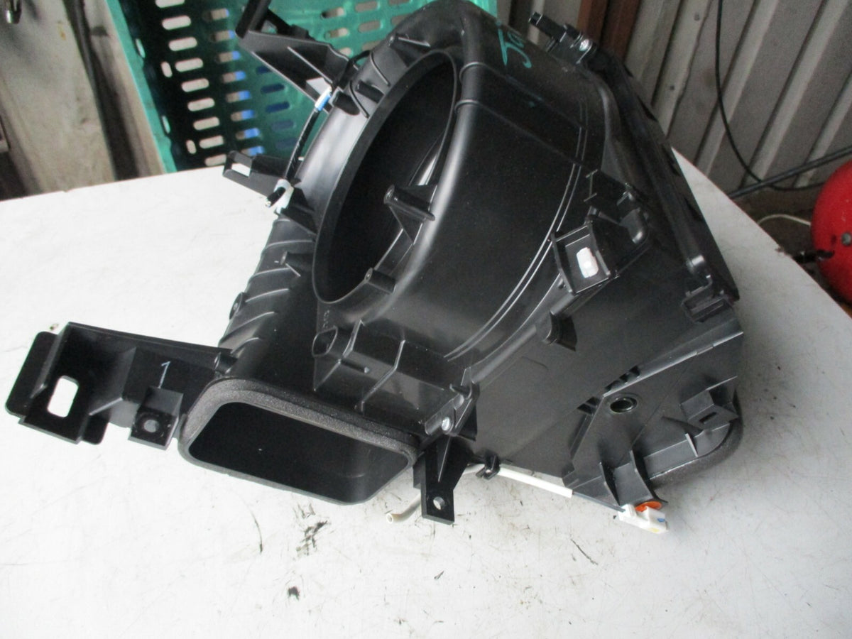 HONDA JAZZ MK4 2018 DASHBOARD HEATER BLOWER FAN MATRIX HOUSING BOX 180424 TATN4B