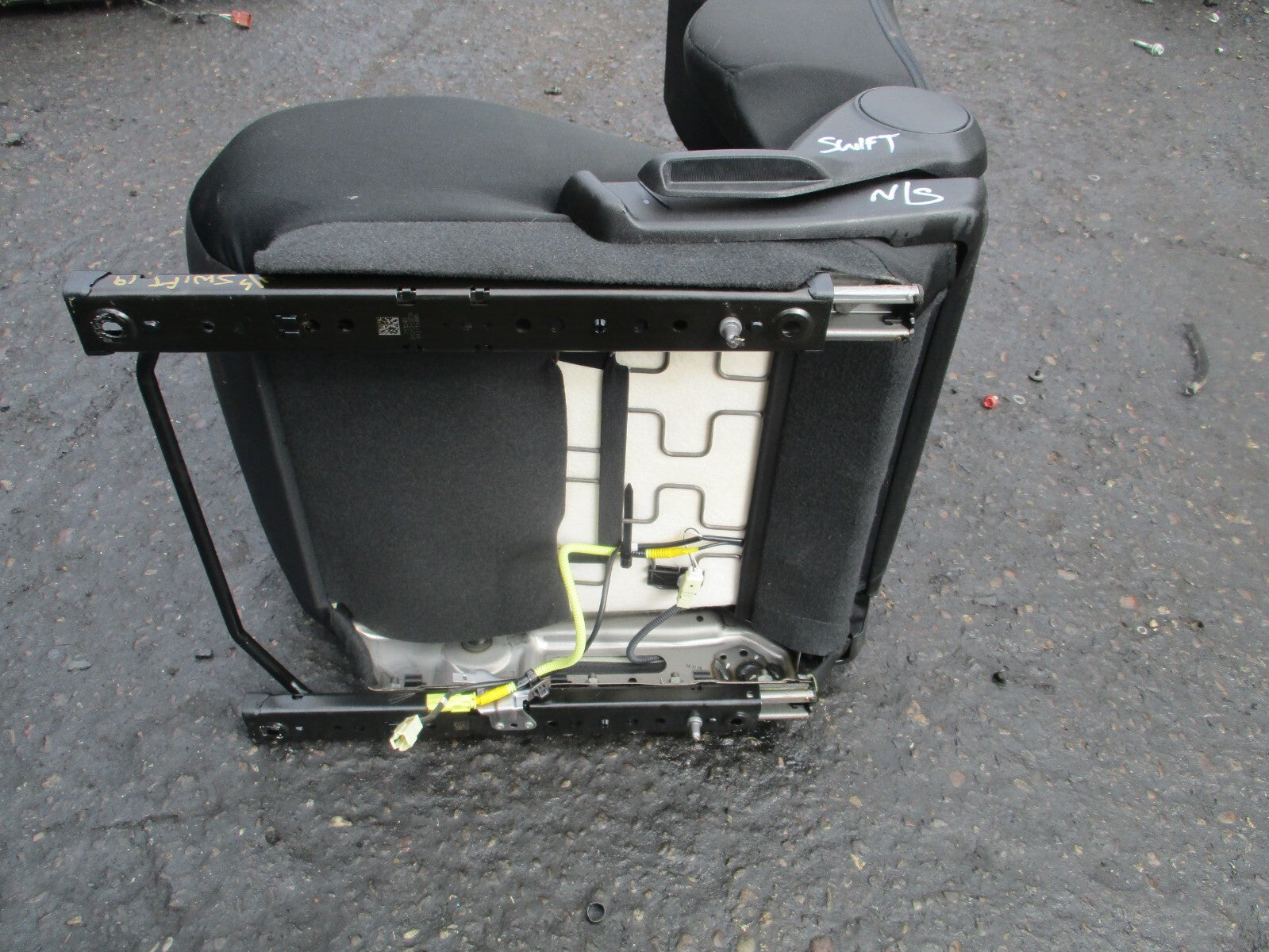 SUZUKI SWIFT MK4 2019 NSF PASSENGER SIDE FRONT COMPLETE SEAT FABRIC