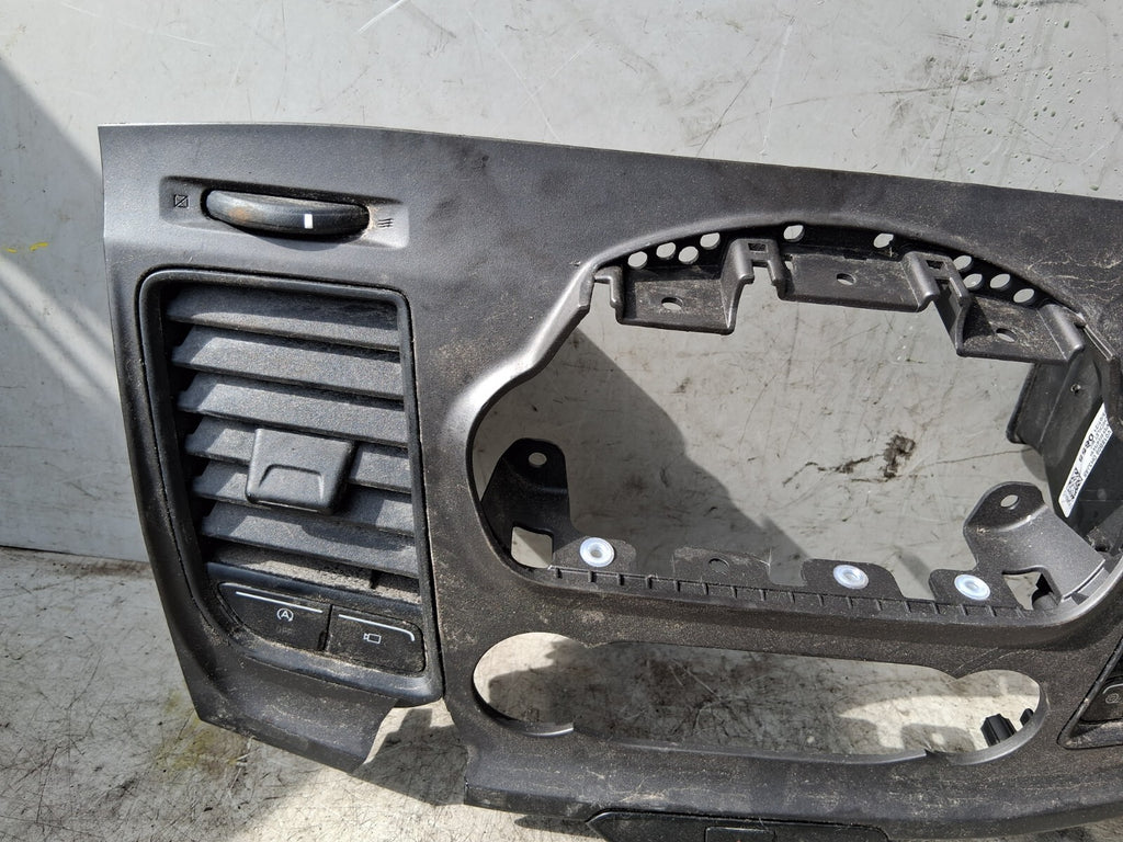 2021 FORD TRANSIT 350 MK8 CENTRE AIR VENTS WITH TRIM PANEL JK2118835BDW