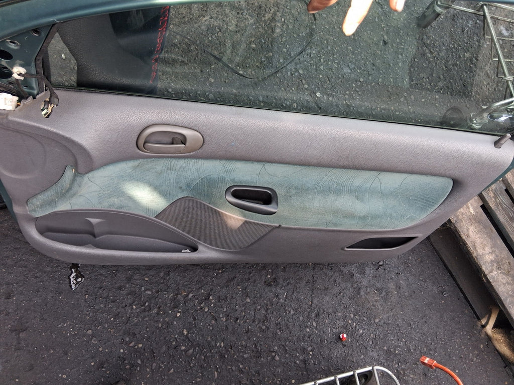 2001 PEUGEOT 206 3 DOOR OSF DRIVER SIDE FRONT COMPLETE DOOR GREEN
