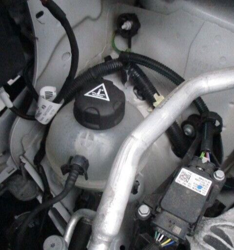 2023 CITROEN BERLINGO MK3 COOLANT EXPANSION BOTTLE TANK RESERVOIR