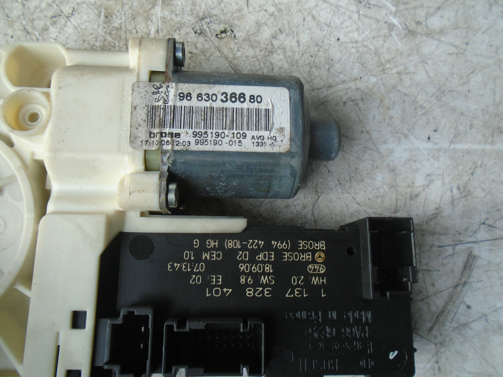 PEUGEOT 407 2006 2.0 DIESEL NS PASSENGER SIDE FRONT WINDOW MOTOR 9663036680