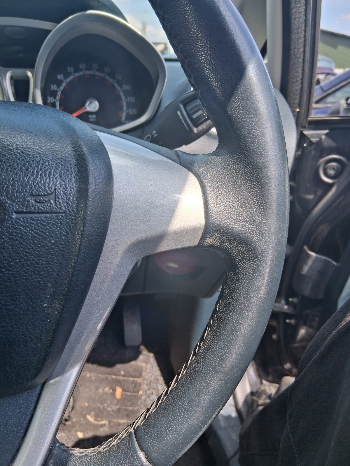 2012 FORD FIESTA MK7 MULTIFUNCTIONAL STEERING WHEEL ONLY