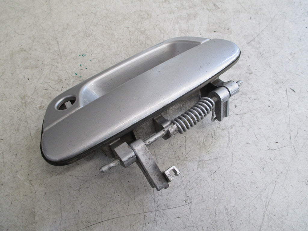 CHEVROLET SPARK 2012 NSF PASSENGER SIDE FRONT EXTERIOR DOOR HANDLE 96690049