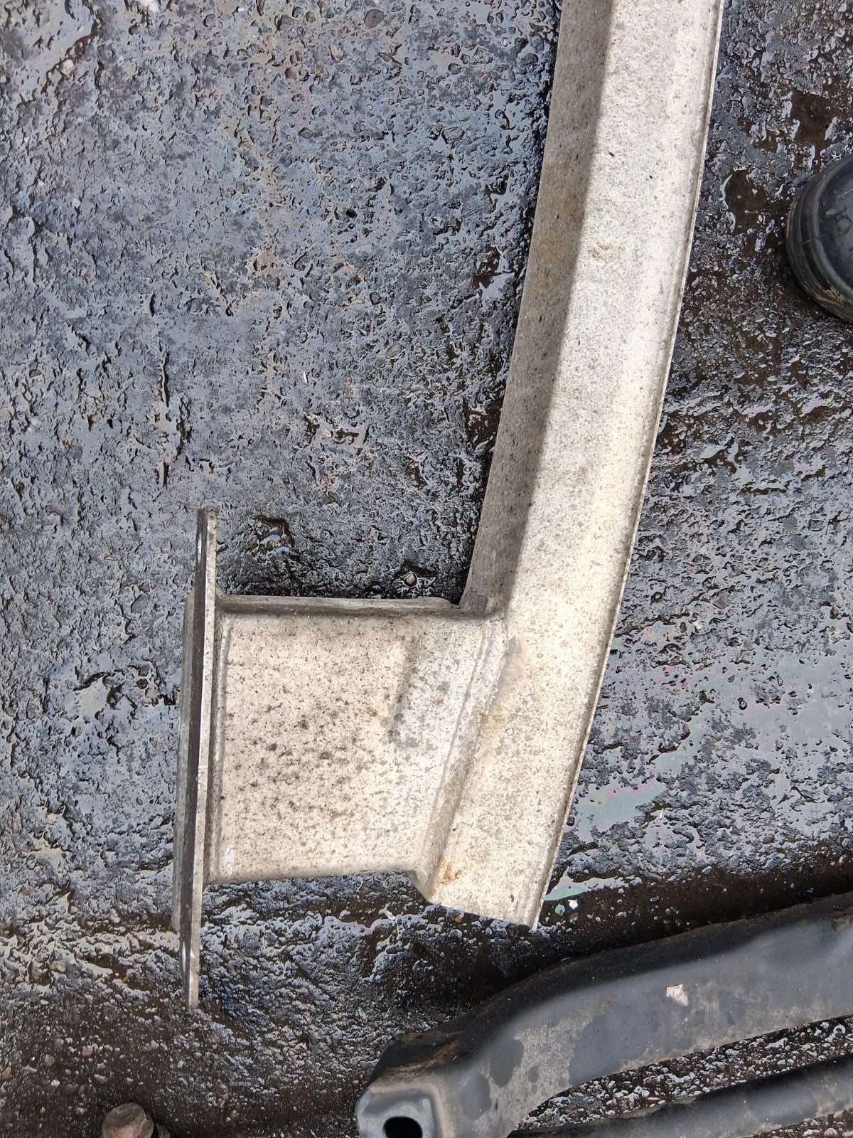 VAUXHALL ZAFIRA C MK3 2017 REAR BUMPER CRASH BAR REINFORCEMENT BAR 12776305