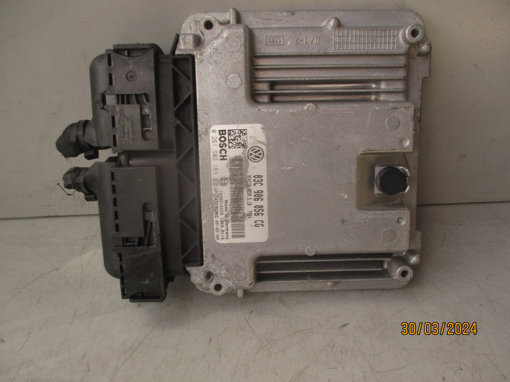 2005 VOLKSWAGEN GOLF MK5 ENGINE CONTROL UNIT ECU 03C906056CG