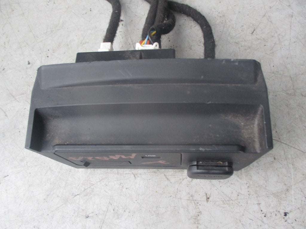 MAZDA 3 2020 USB & SD CARD CONTROL MODULE BDGG669U0