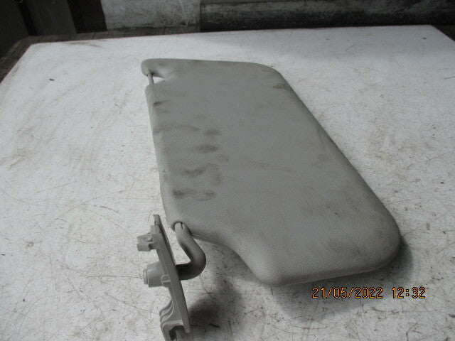 FORD FIESTA 2017 OFFSIDE FRONT SUN WISER