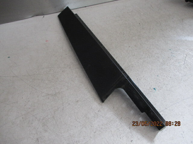 BMW 1 SERIES F20 2015 NSR PASSENGER SIDE REAR B PILLER COVER 7276963