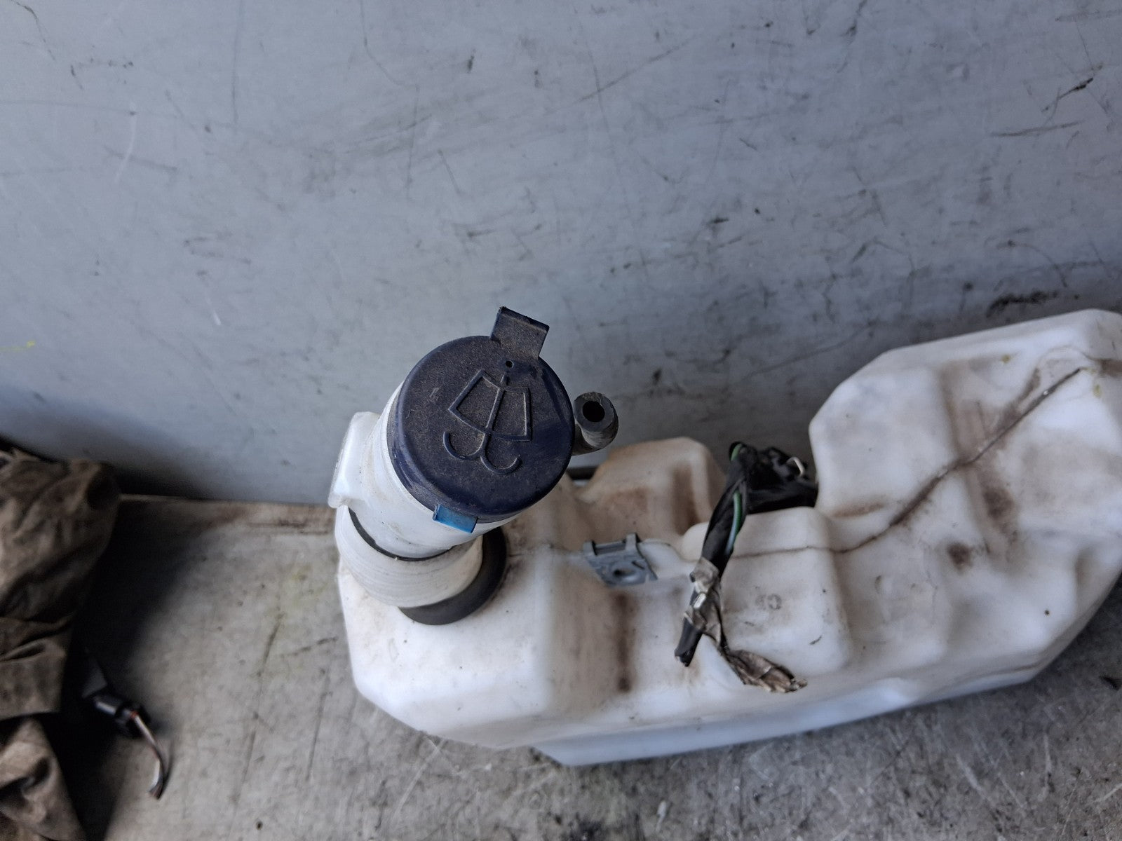 2021 PEUGEOT BOXER MK3 FRONT WINDSCREEN WASHER BOTTLE RESERVOIR