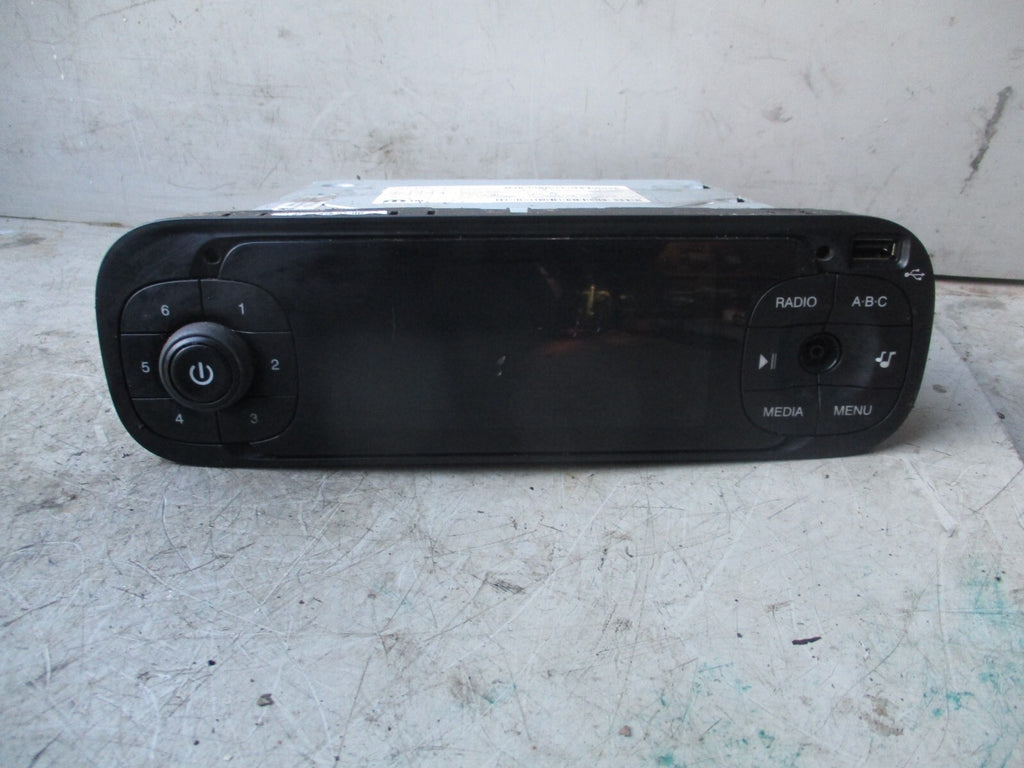 2019 FIAT PANDA 319 RADIO CD PLAYER STEREO HEAD UNIT 07357033430