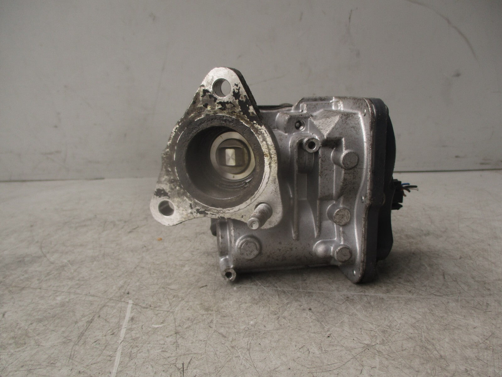 2017 NISSAN JUKE MK1 1.5 DIESEL EGR VALVE 147102557R