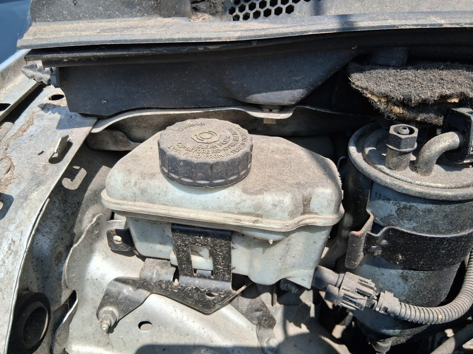 2017 VAUXHALL CORSA E 1.2 DIESEL BRAKE FLUID TANK RESERVOIR