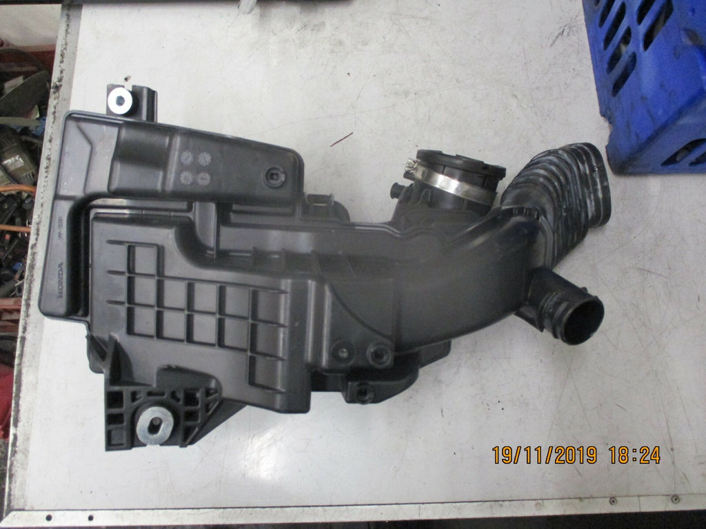 HONDA JAZZ MK4 2018 1.3 PETROL AIR FILTER BOX HOUSING