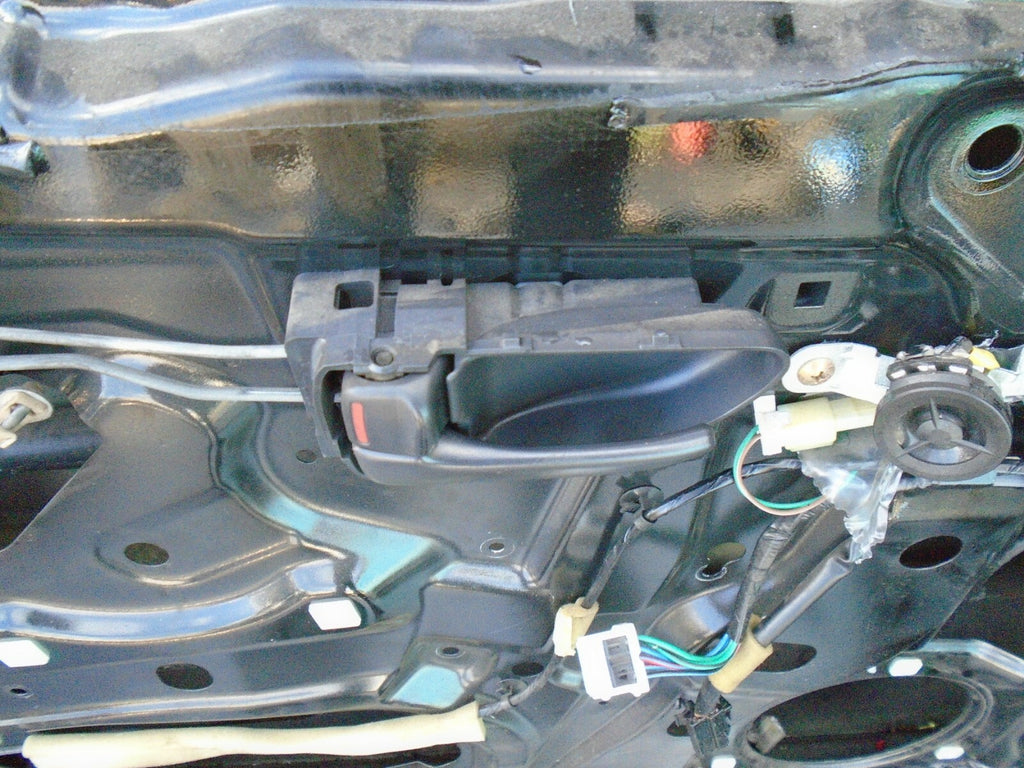 SUBARU IMPREZA 2006 MK2 NSF FRONT PASSENGER SIDE COMPLETE DOOR