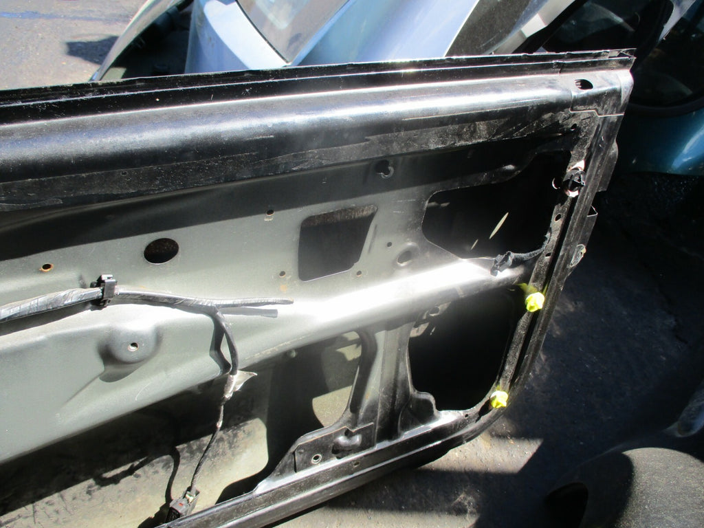 VW VOLKSWAGEN GOLF CABRIO 1998 BARE OS DRIVER SIDE DOOR SHELL FRAME BLACK