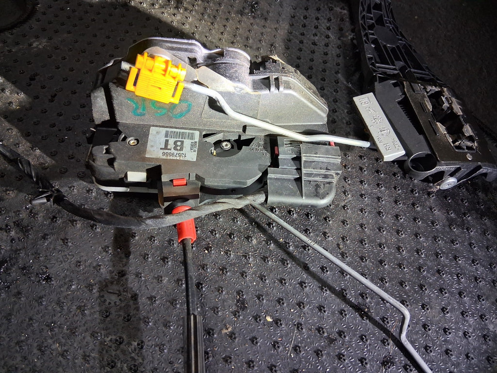 2018 VAUXHALL ZAFIRA C OSR DRIVER SIDE REAR RIGHT DOOR LOCK MECHANISM 13579556