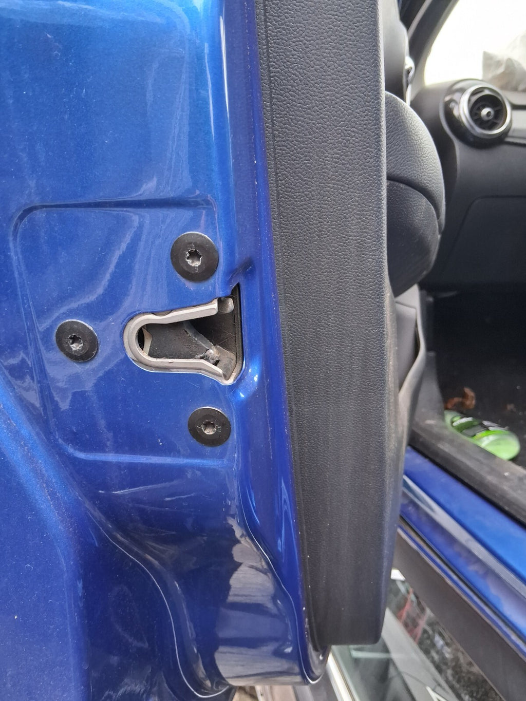 2021 MG 3 MK2 EXCLUSIVE NSF PASSENGER SIDE FRONT LEFT DOOR LOCK MECHANISM