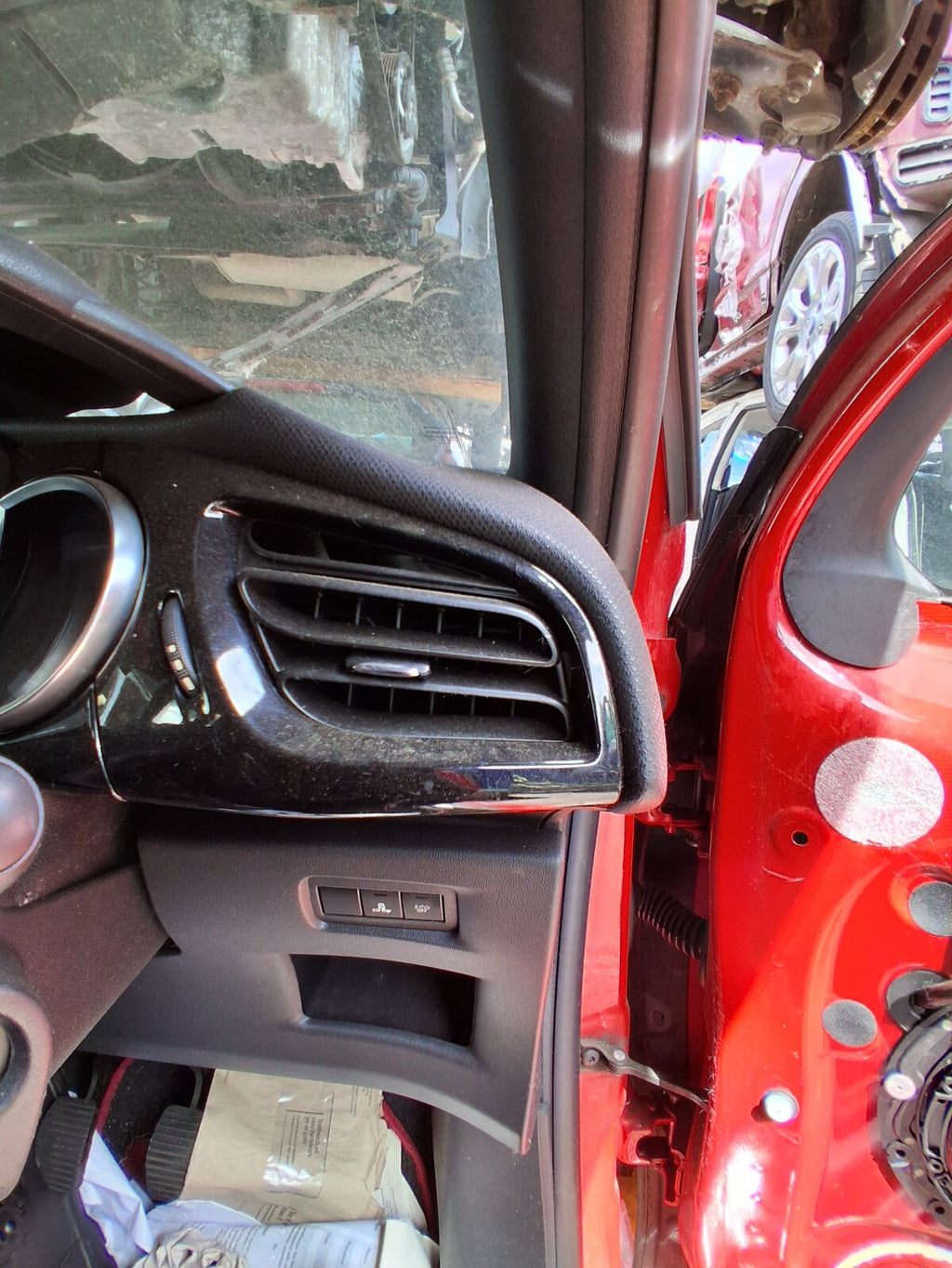 2012 CITROEN DS3 3 DOOR OSF DRIVER SIDE FRONT RIGHT DASHBOARD AIRVENT