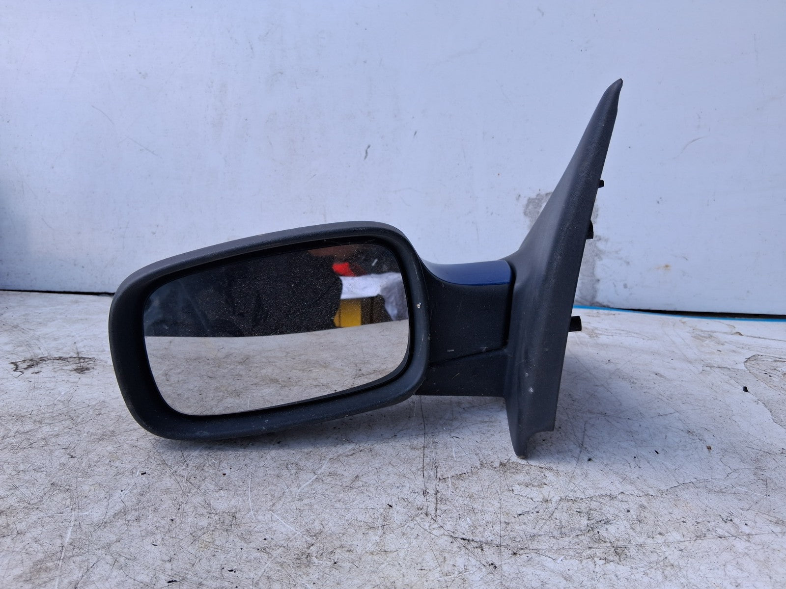 2008 RENAULT CLIO MK3 NSF PASSENGER SIDE FRONT ELECTRIC WING MIRROR BLUE