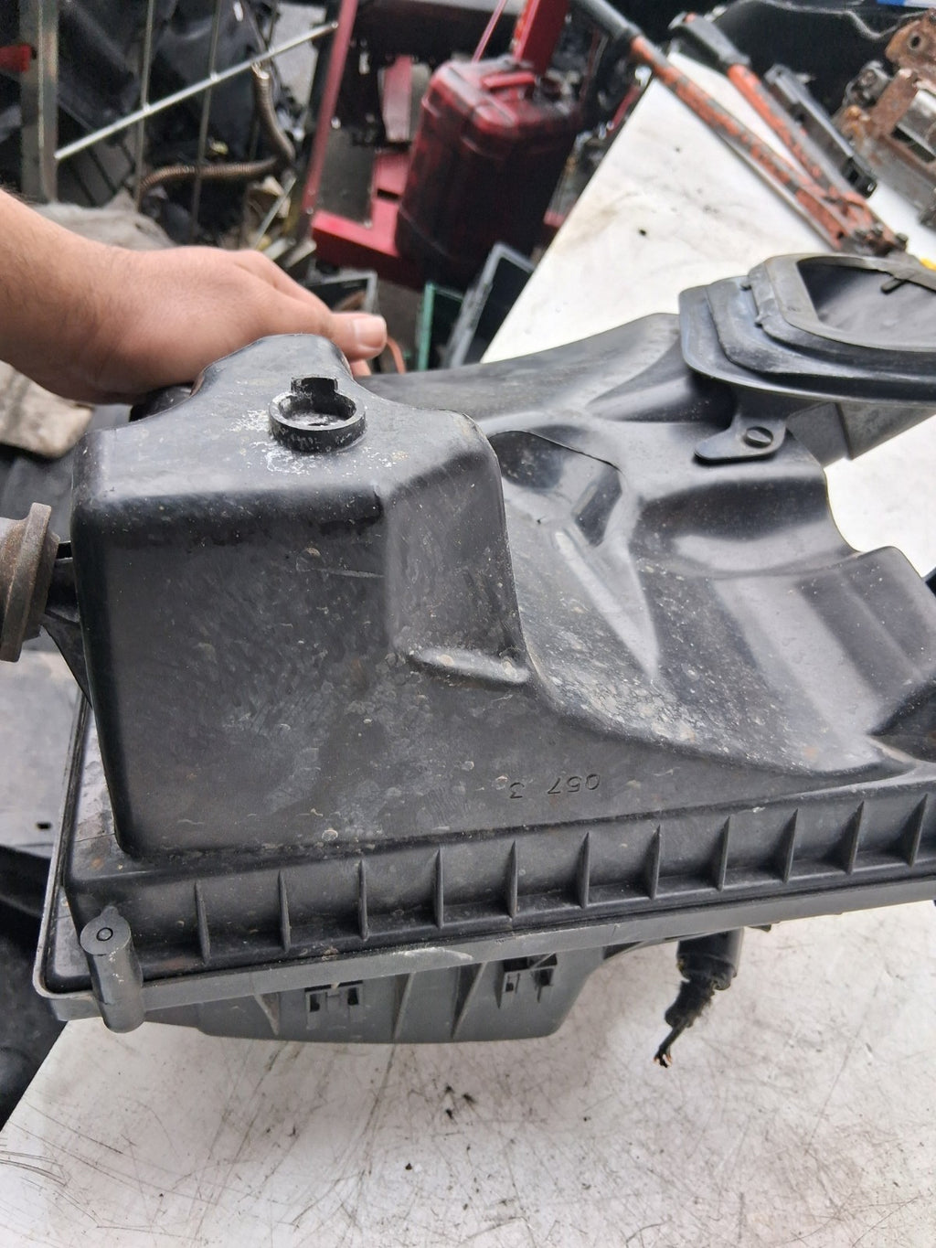 2013 VAUXHALL ASTRA J ESTATE AIR FILTER HOUSING BOX