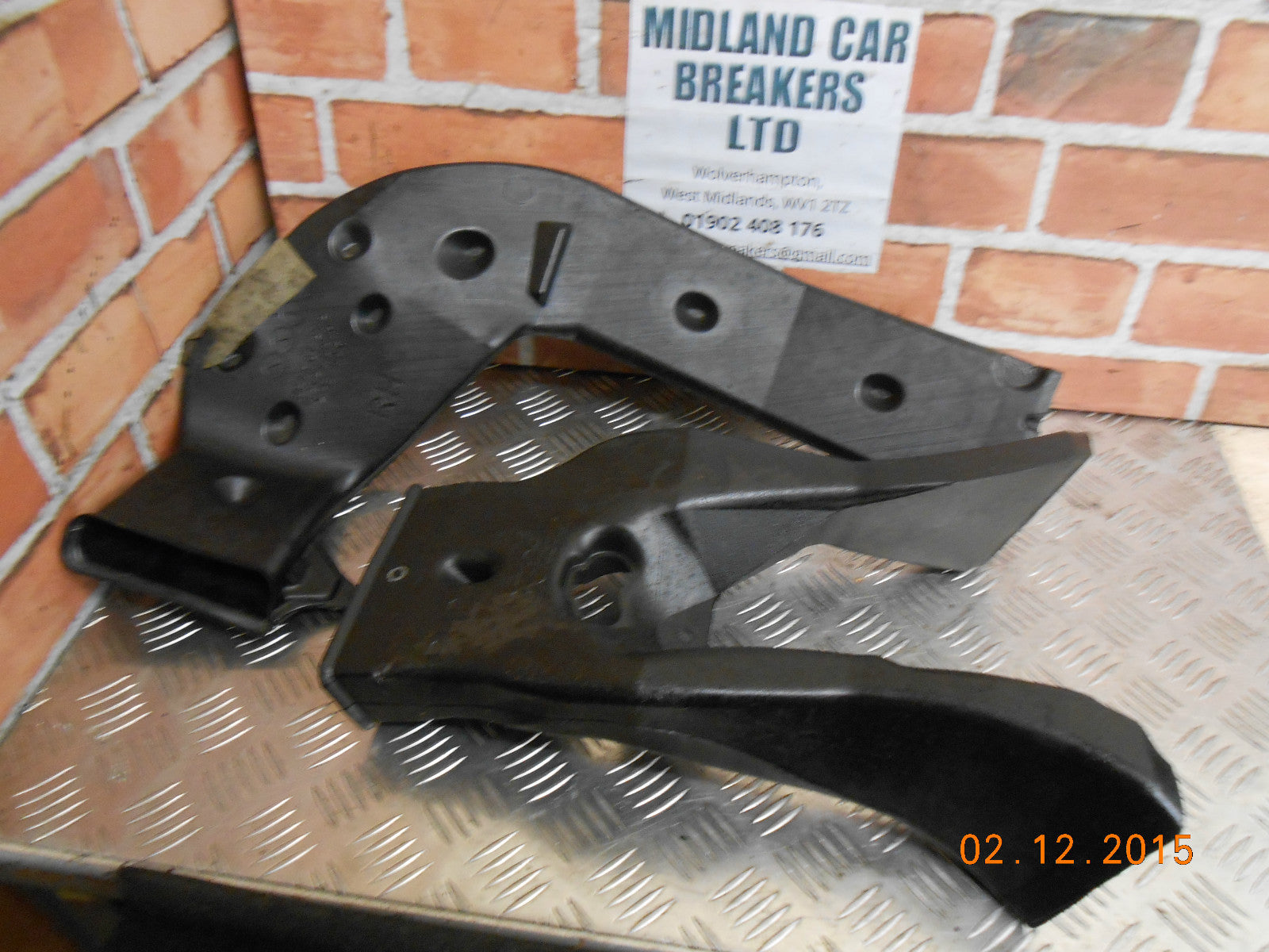MAZDA 3 BK 2005 1.6 DI INTERIOR FLOOR AIR BLOWER DUCT CHANNELS B32H61 271