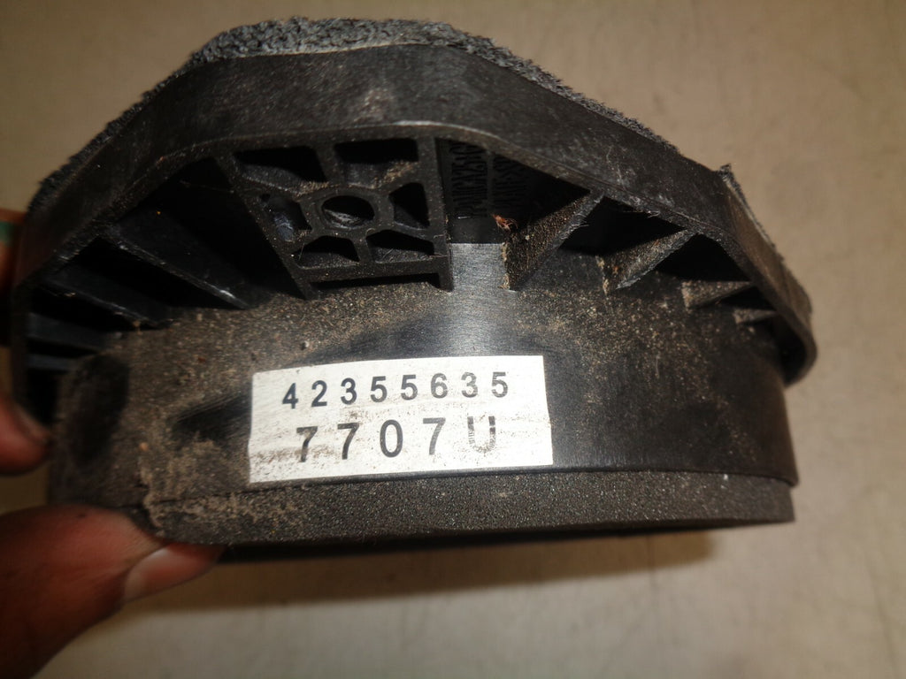 VAUXHALL VIVA 2016 OSF DRIVER SIDE FRONT DOOR SPEAKER