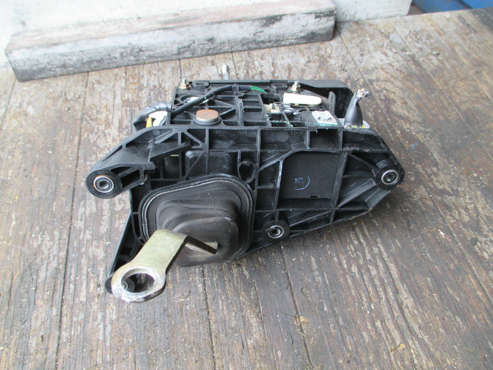 LEXUS GS300 1998 PETROL AUTOMATIC GEARSTICK GEAR SHIFTER