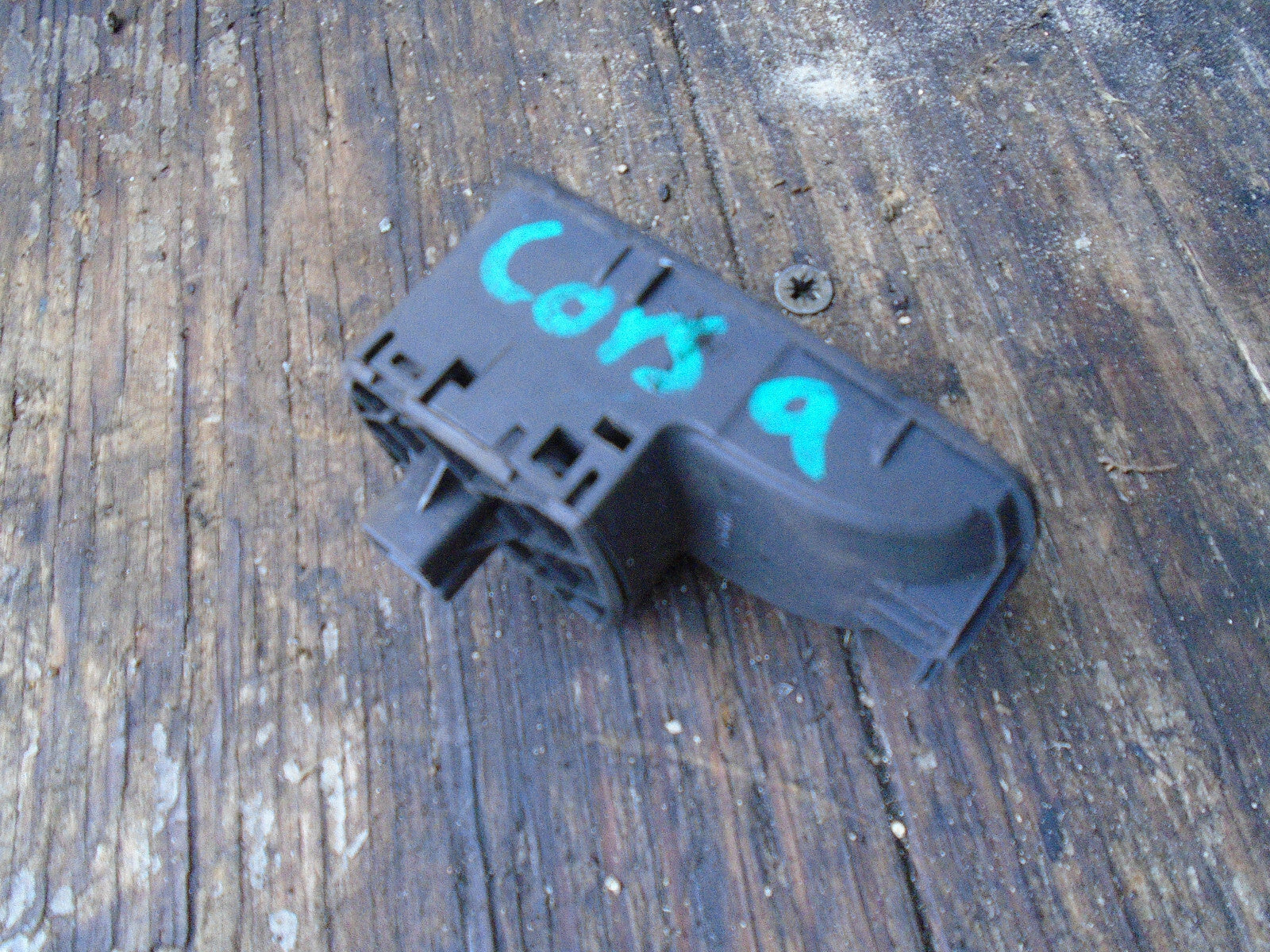 VAUXHALL CORSA D 2006-14 NSF PASSENGER SIDE FRONT WINDOW SWITCH 13206806