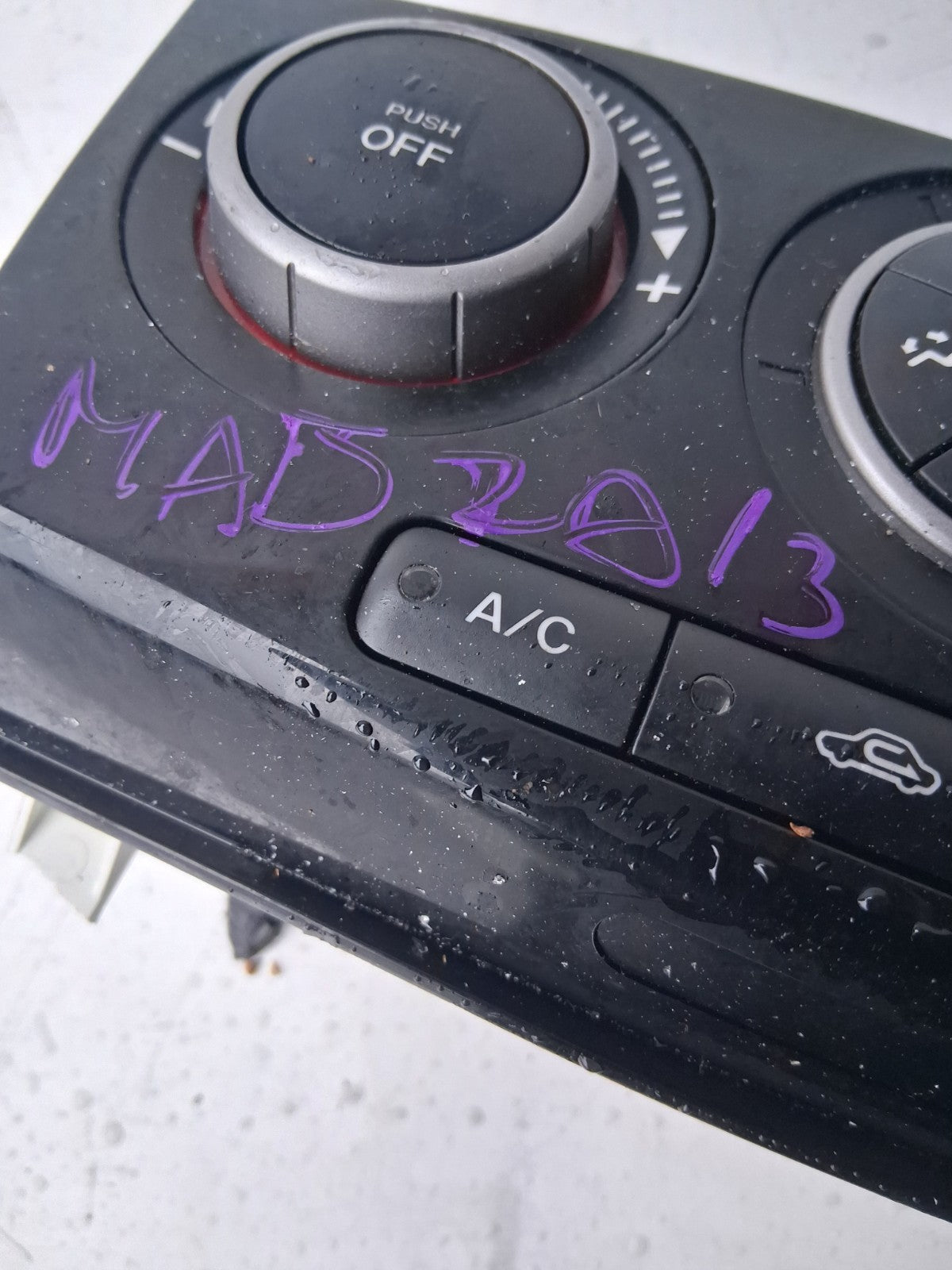 MAZDA 3 2008 AC HEATER CLIMATE CONTROL UNIT SWITCH PANEL K1900BAB4