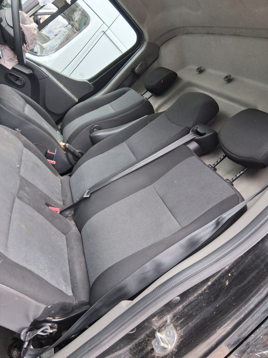 2021 NISSAN NV400 MK1 NSF PASSENGER SIDE FRONT SEAT BENCH DOUBLE COMPLETE FABRIC
