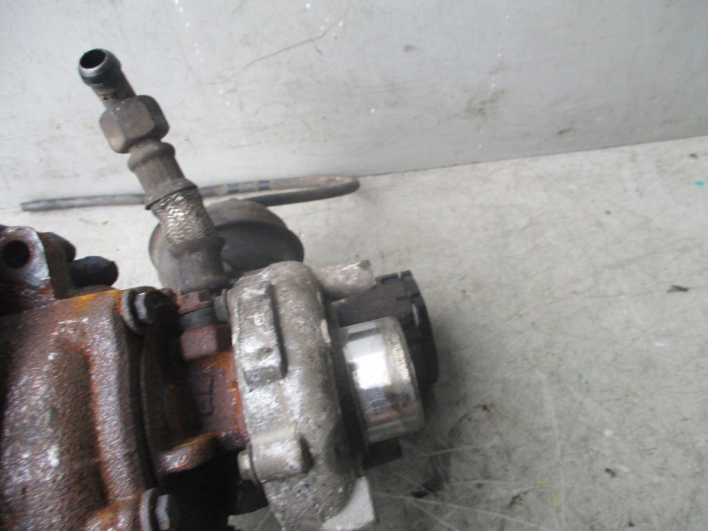 2014 MERCEDES-BENZ C-CLASS GEARBOX MOUNT BRACKET A2112420340