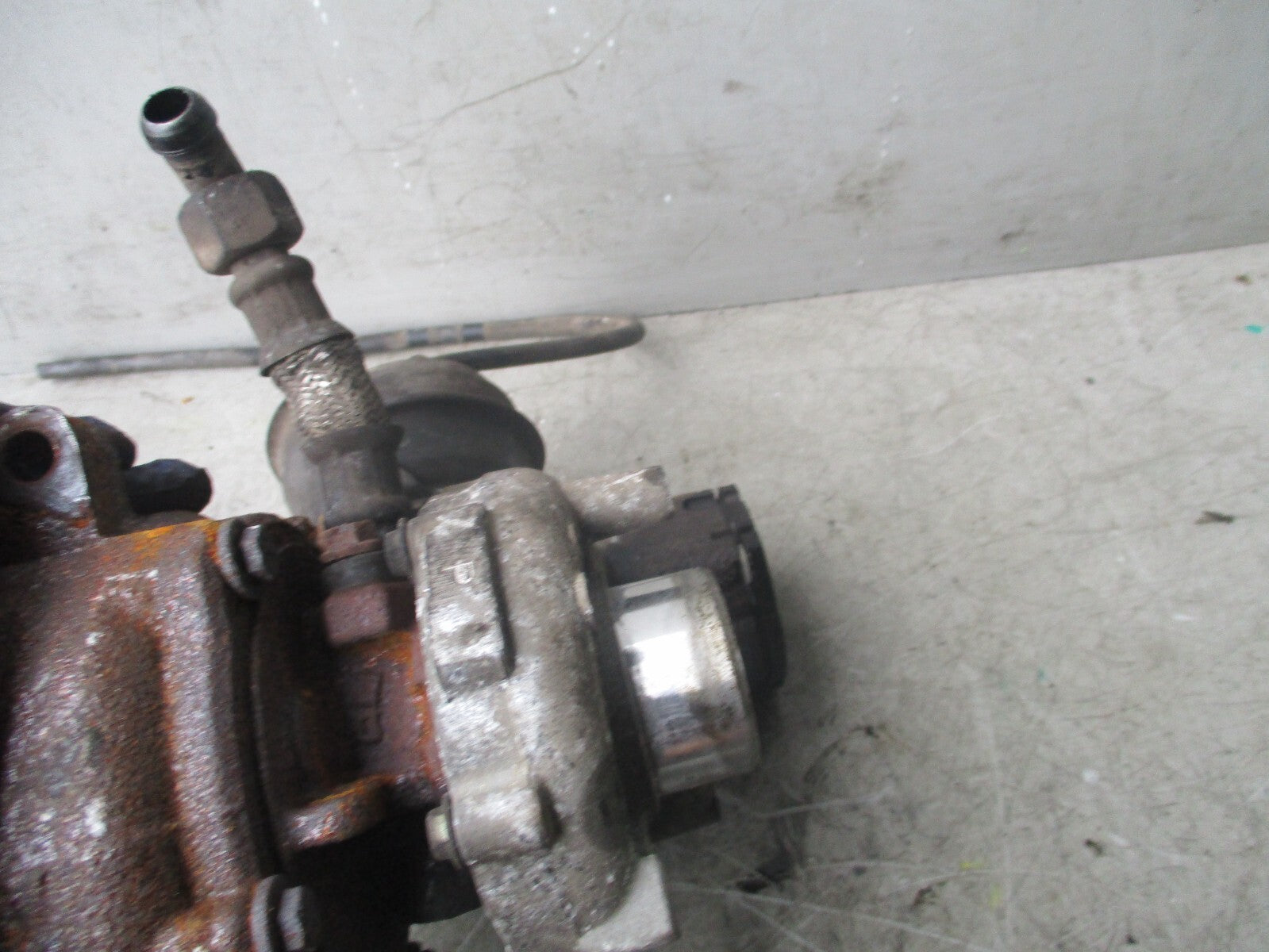 2014 MERCEDES-BENZ C-CLASS GEARBOX MOUNT BRACKET A2112420340