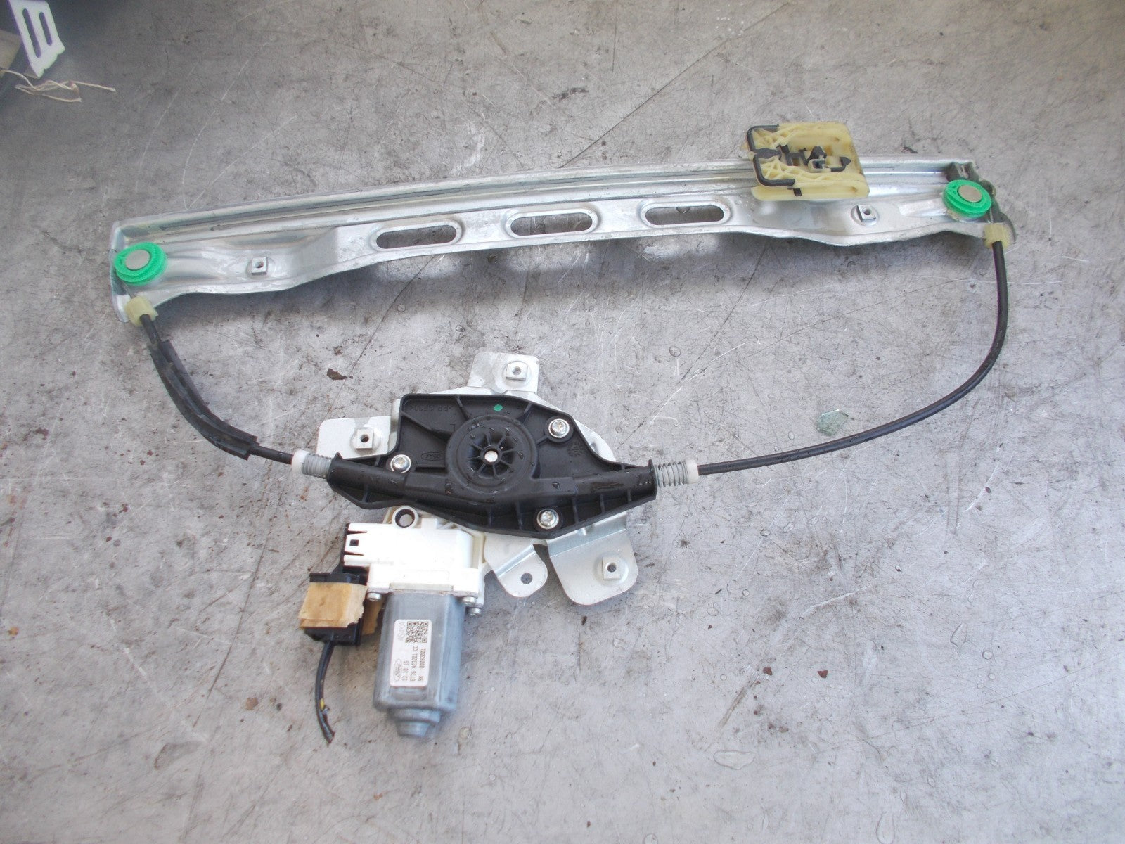 FORD TRANSIT COURIER 2014-2018 NS PASSENGER SIDE WINDOW REGULATOR ET76A23201CC