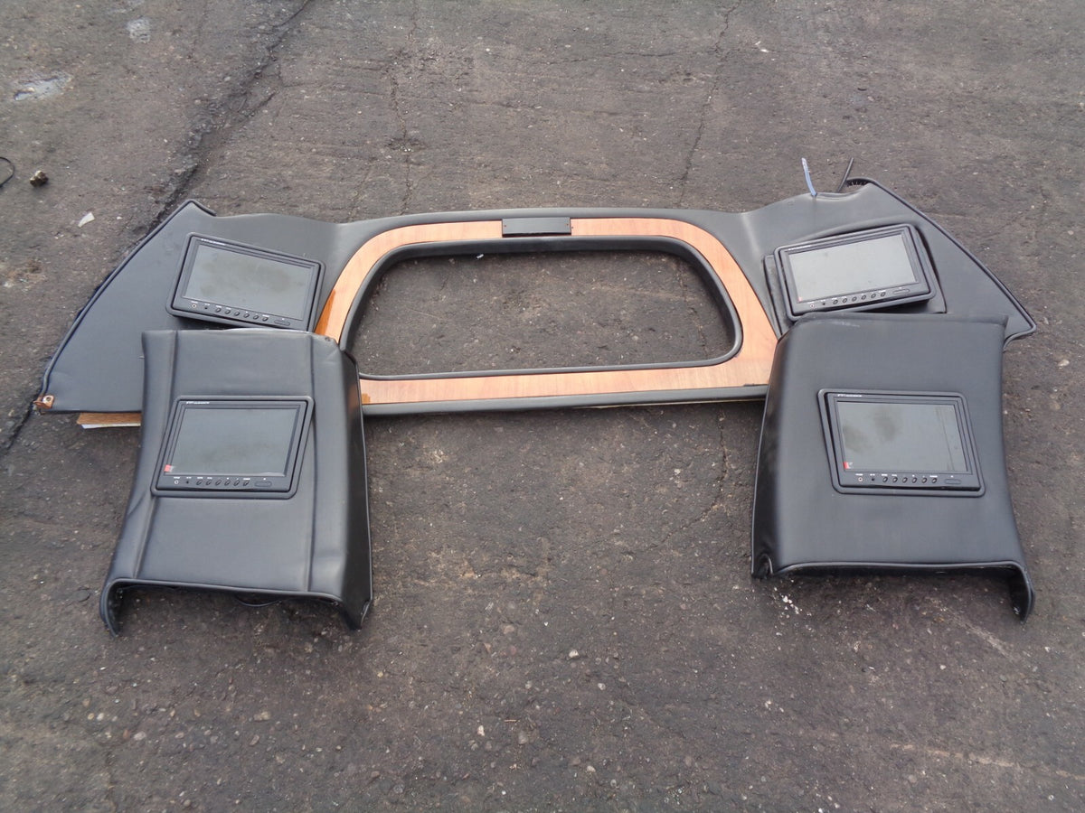 LINCOLN TOWN CAR LIMOUSINE PASSENGER DISPLAY SCREENS WITH TRIMS