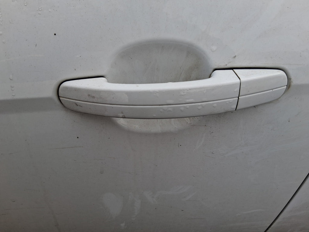 2013 FORD FOCUS MK3 HATCHBACK NSF PASSENGER SIDE FRONT LEFT EXTERIOR DOOR HANDLE