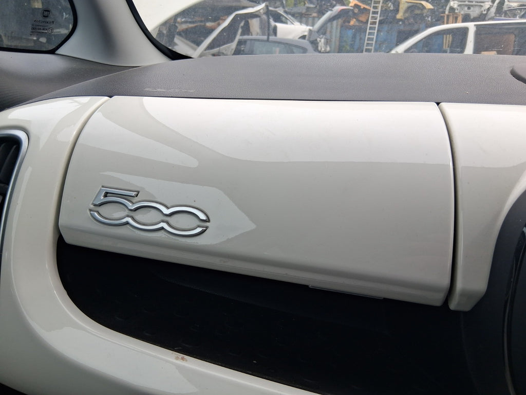 2019 FIAT 500L HATCH NS PASSENGER SIDE UPPER STORAGE COMPARTMENT GLOVE BOX