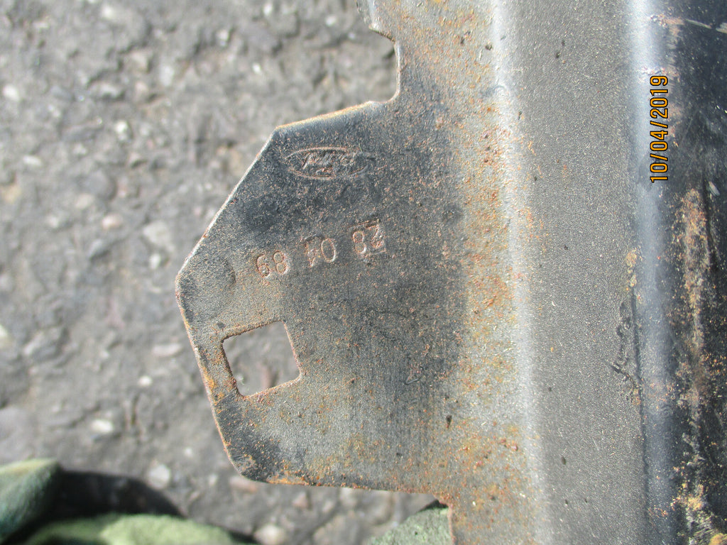 FORD TRANSIT MK3 1986-1991 N.O.S GENUINE NSF PASSENGER SIDE FRONT WING PANEL