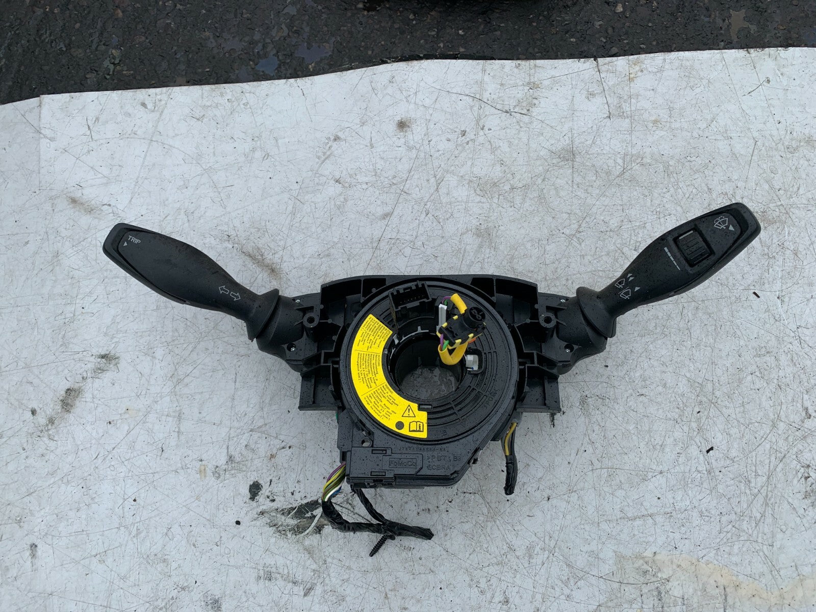 FORD KA  PLUS + 2019 INDICATOR WIPER STALKS SQUIB J7BT 13N064 DA