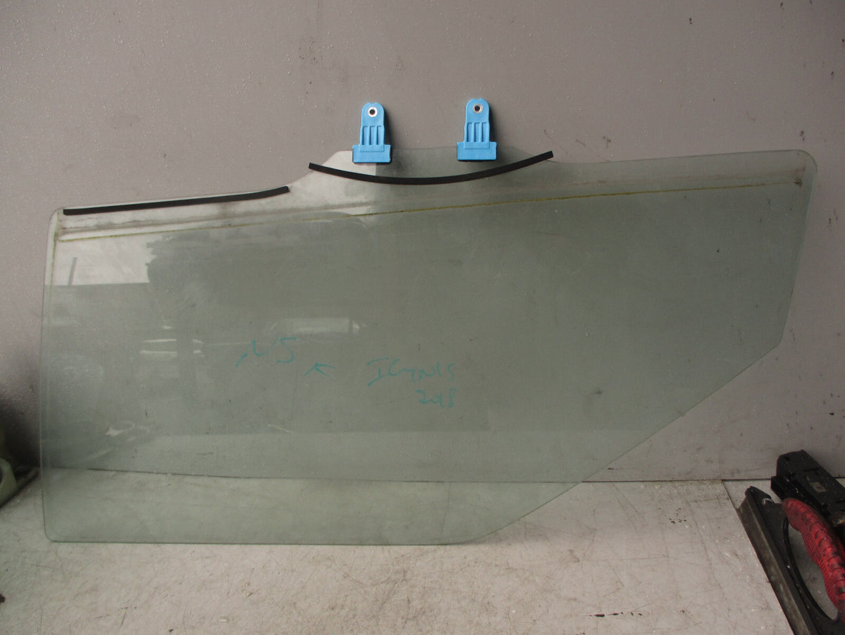 2018 SUZUKI IGNIS NSF PASSENGER SIDE FONT LEFT WINDOW GLASS HATCHBACK