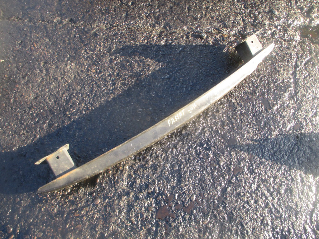 VW VOLKSWAGEN PASSAT B7 2014 ESTATE REAR BUMPER CRASH BAR