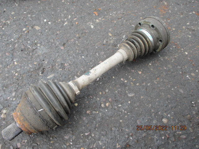 VW VOLKSWAGEN GOLF MK6 2011 NSF PASSENGER SIDE FRONT DRIVESHAFT
