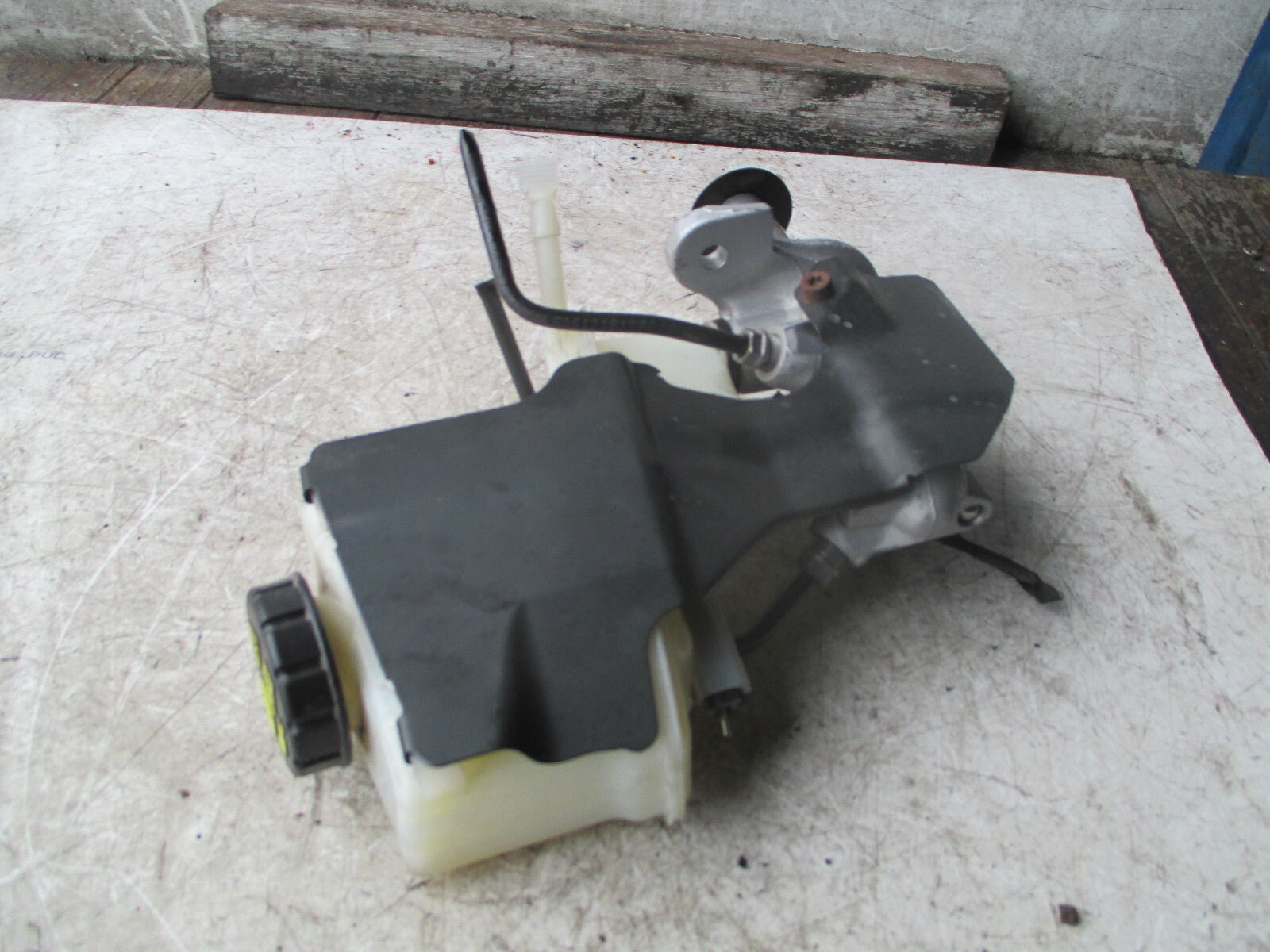 AUDI A3 2019 MK3 8V 2.0 DIESEL BRAKE MASTER CYLINDER 5Q2611301G