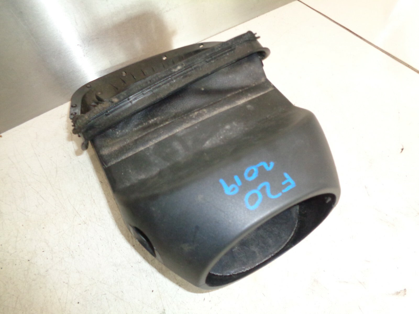 BMW 1 SERIES F20 2019 LCI STEERING COLUMN SURROUND TRIM COWLING 6823466